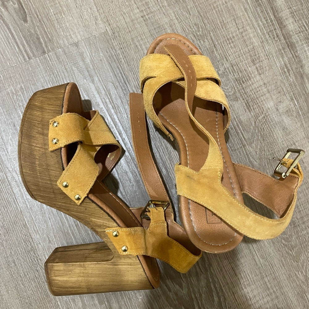 Women's Yellow Platform Sandals size 8